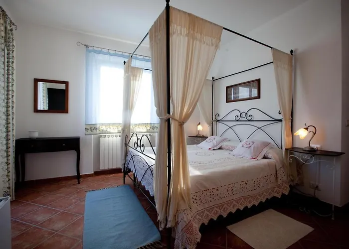 Il Vecchio Noce Πανσιόν Brugnato