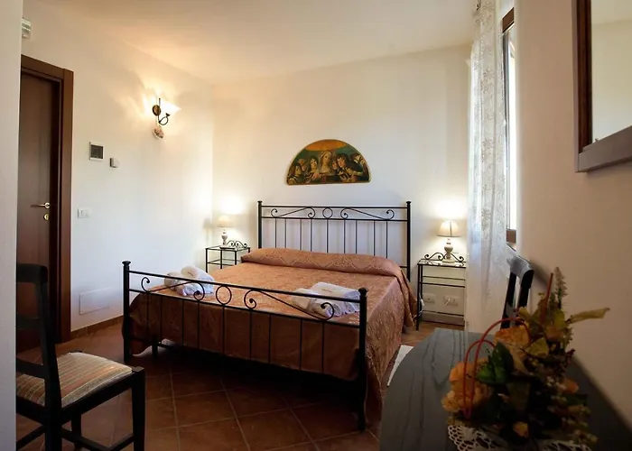 Il Vecchio Noce Πανσιόν Brugnato