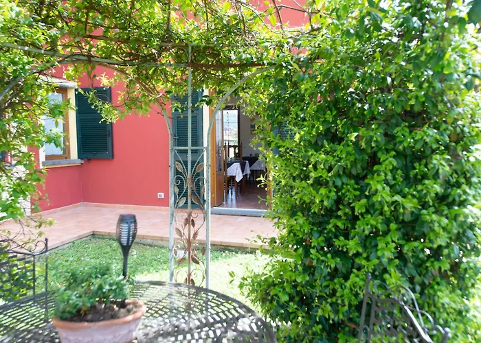 Il Vecchio Noce 3* Brugnato